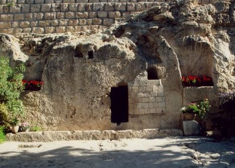 Pictures of Jesus tomb today